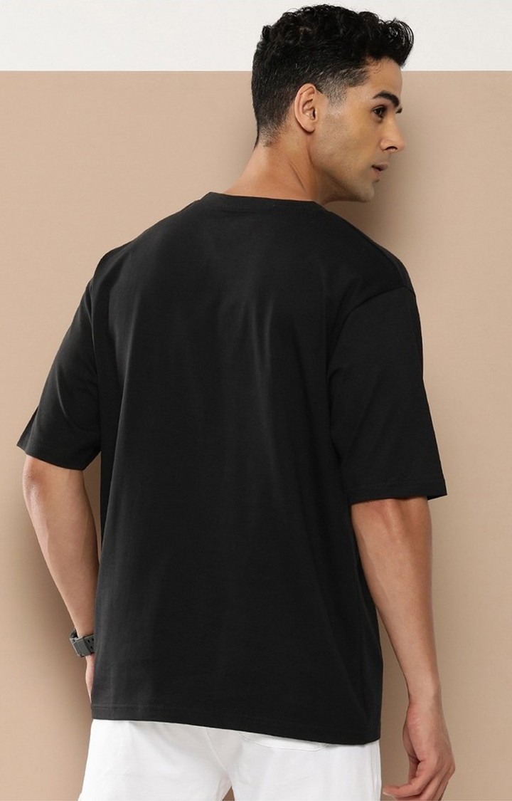 Men's  Black Graphic Oversized T-Shirt