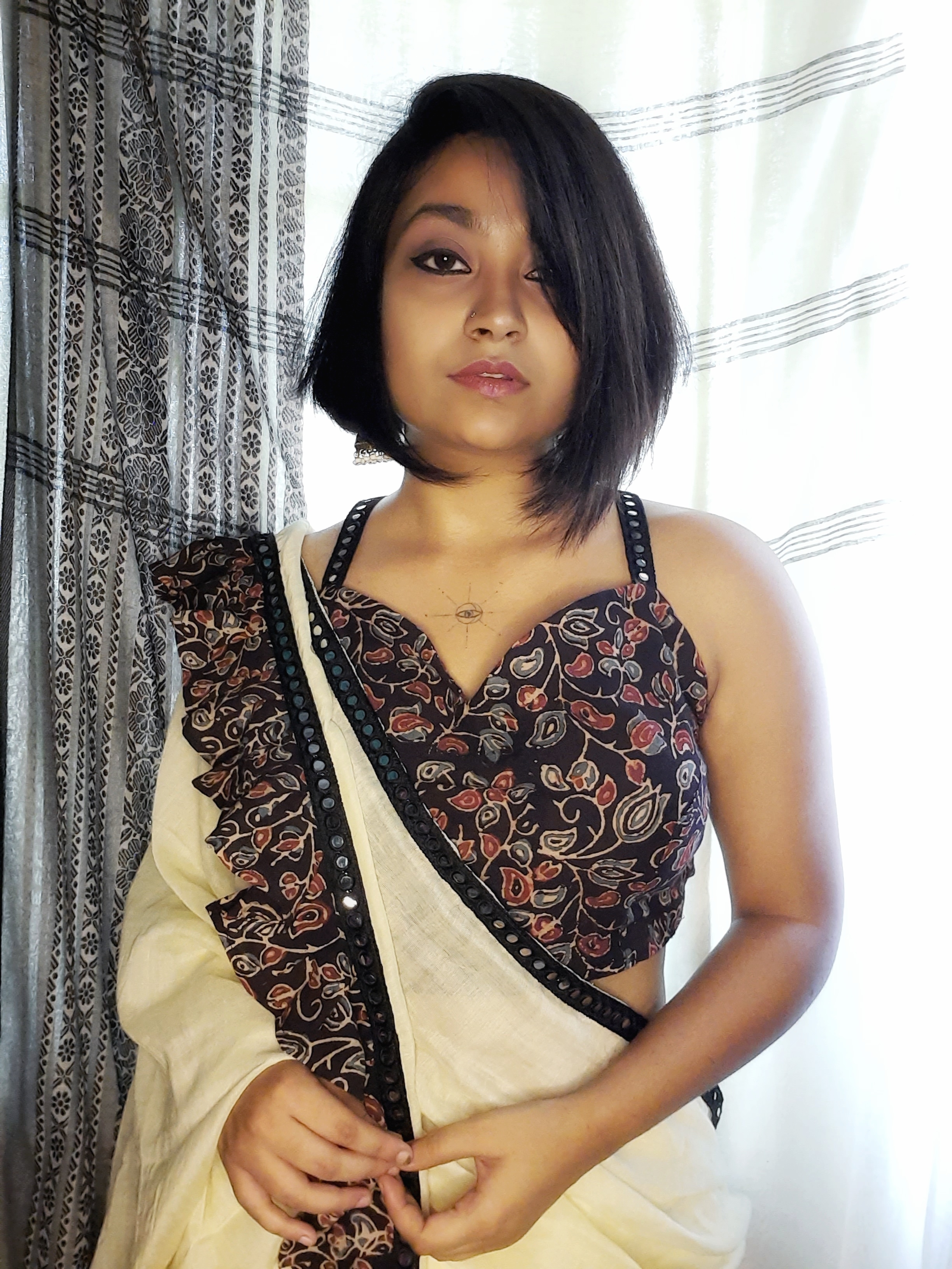 Dori Calcutta | Saanjh Sweetheart neck backless blouse|3