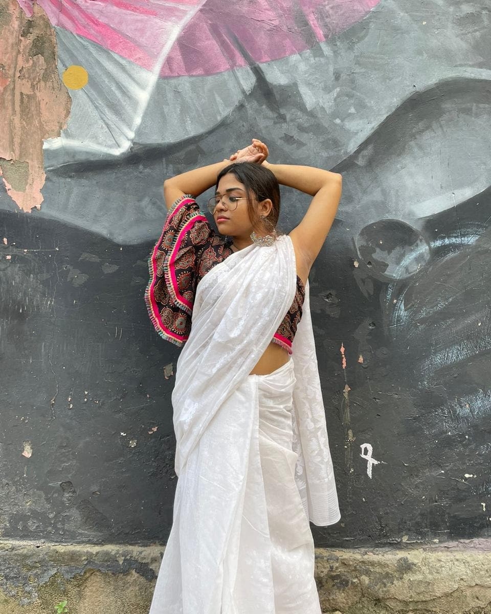 Dori Calcutta | Jolene|2
