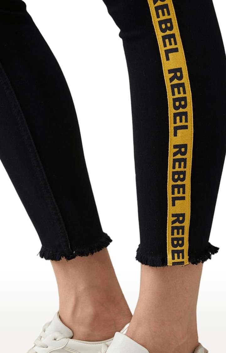 Women's Black Cotton Solid Skinny Jeans