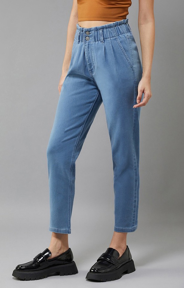 Women's Blue Tapered Fit High Rise Clean Look Regular Stretchable Denim Jeans