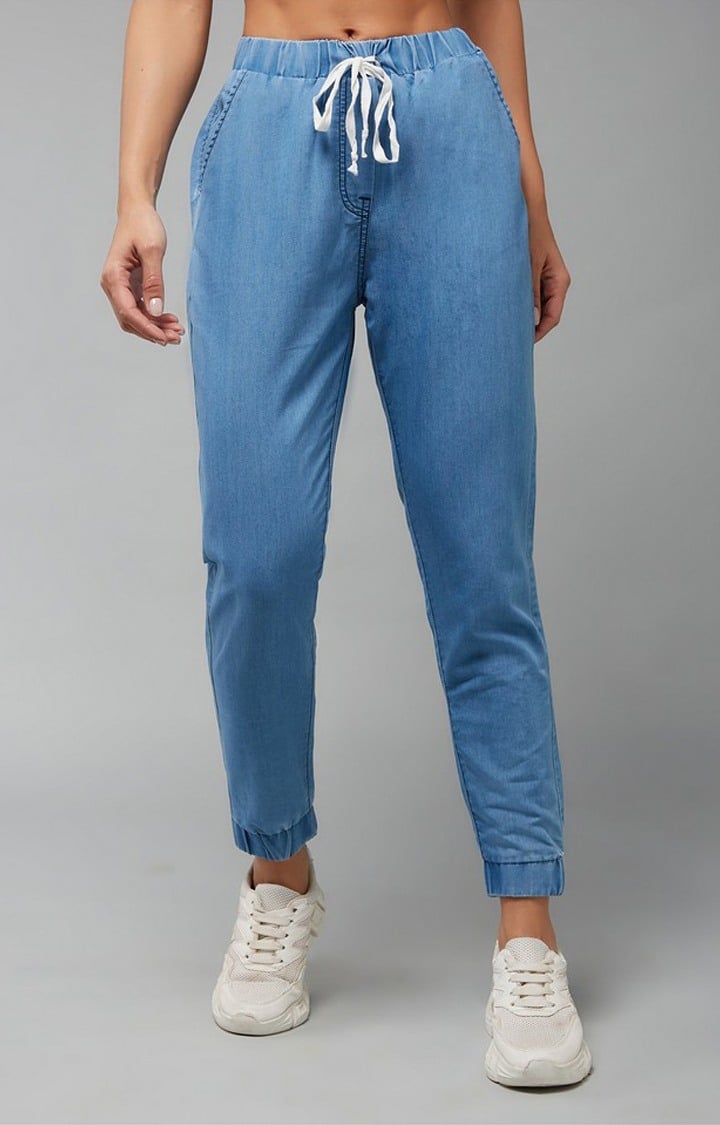 Women's Blue Regular Fit Mid Rise Regular Length Non-Stretchable Denim Joggers
