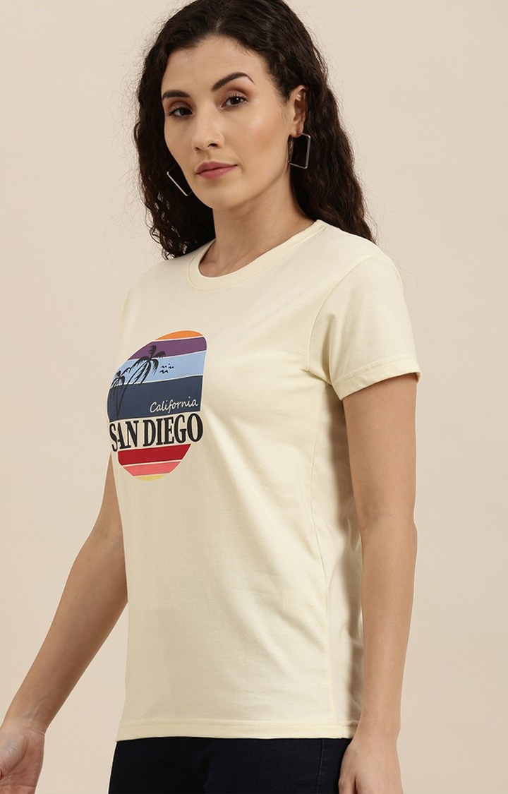 Women's Winter White Cotton Graphics Regular T-Shirt