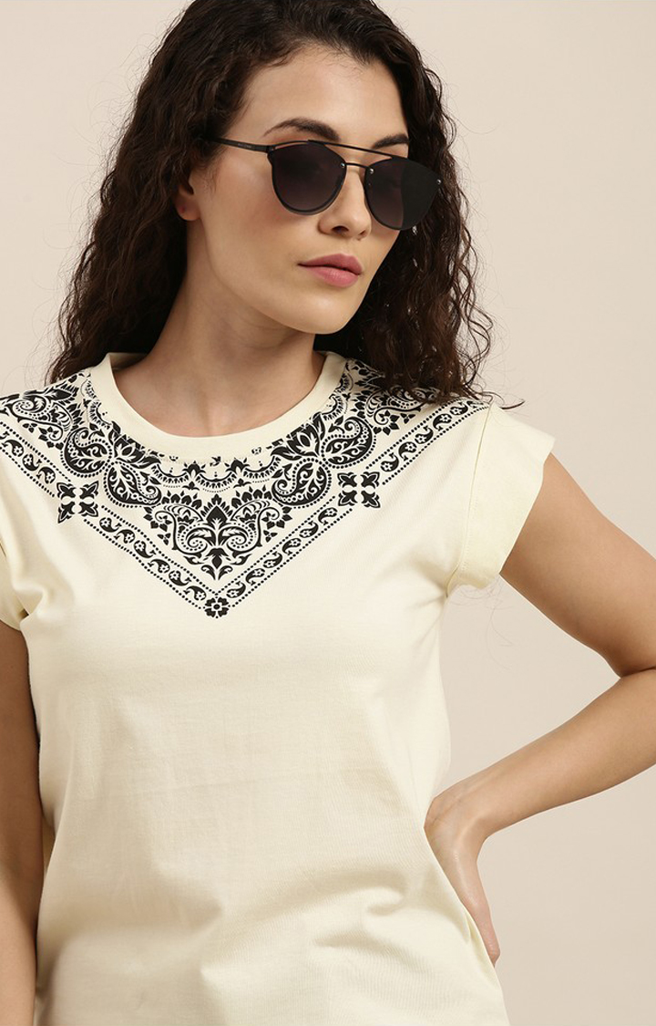 Women's Cream Graphic Regular T-Shirt