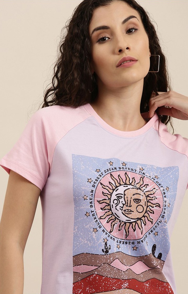Women's Lilac Cotton Graphics Regular T-Shirt