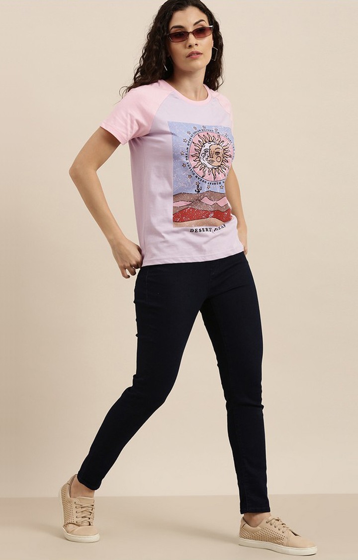 Women's Lilac Cotton Graphics Regular T-Shirt