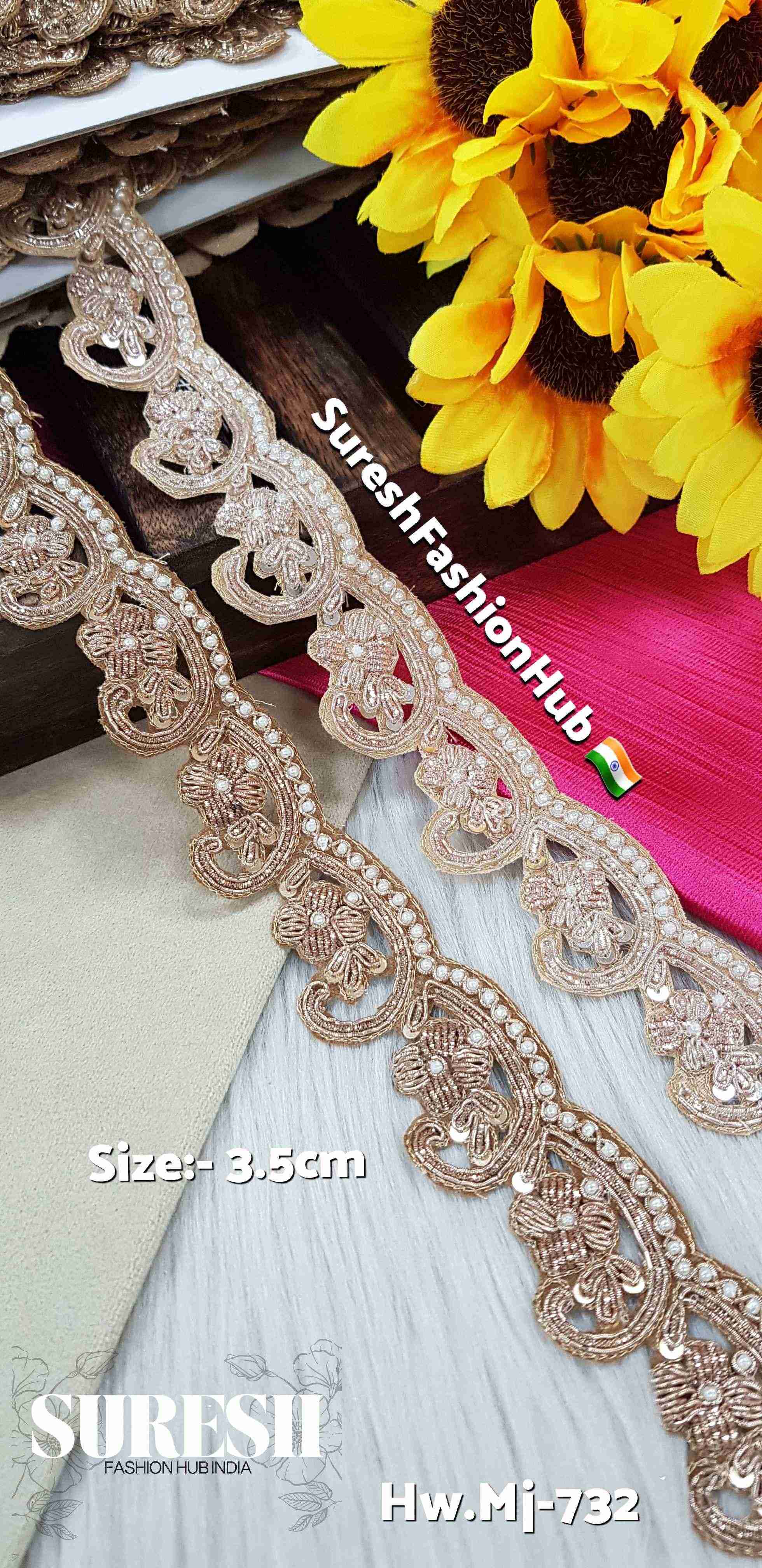 Matt Handcrafted Zardozi One-Side Scalloped Border