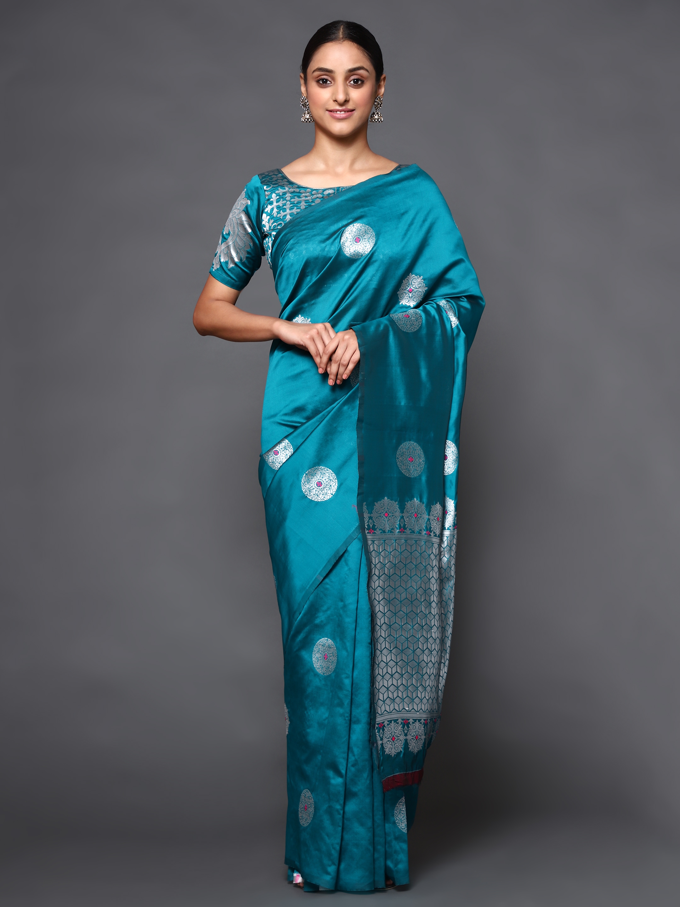 Glemora Green Beautiful Ethnic Wear Silk Blend Banarasi Traditional Saree