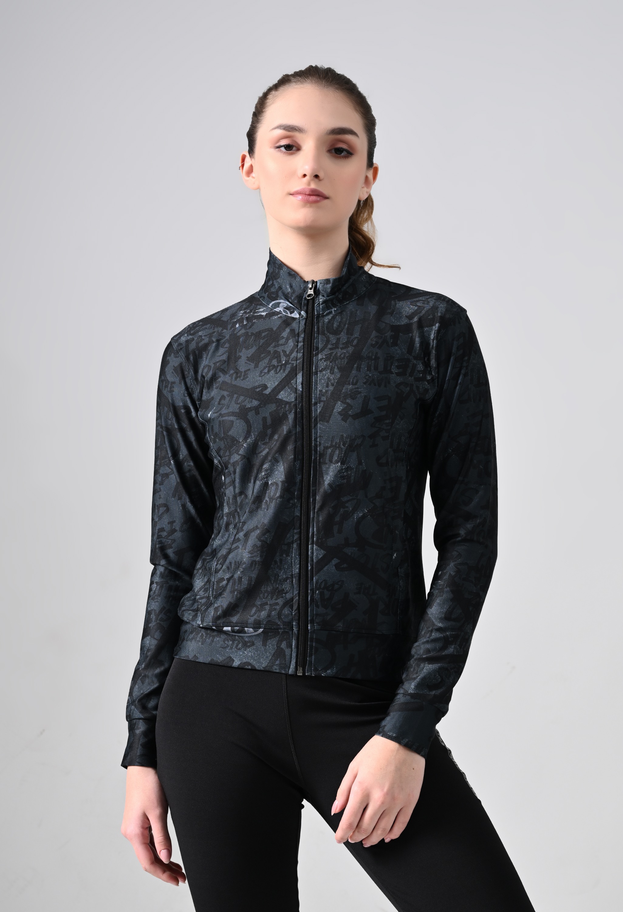 Body Smith Abstract Black Zipper