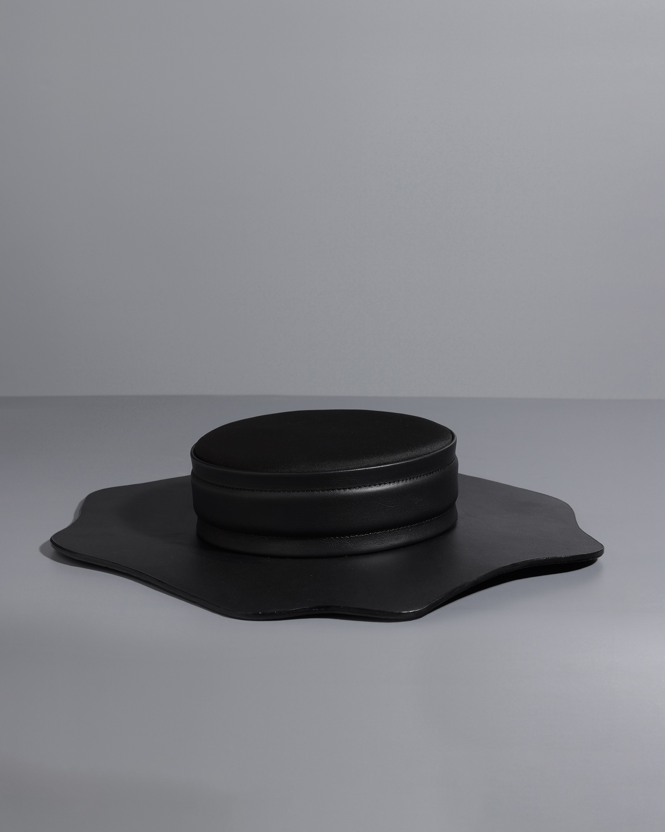 Ecl-at Hat