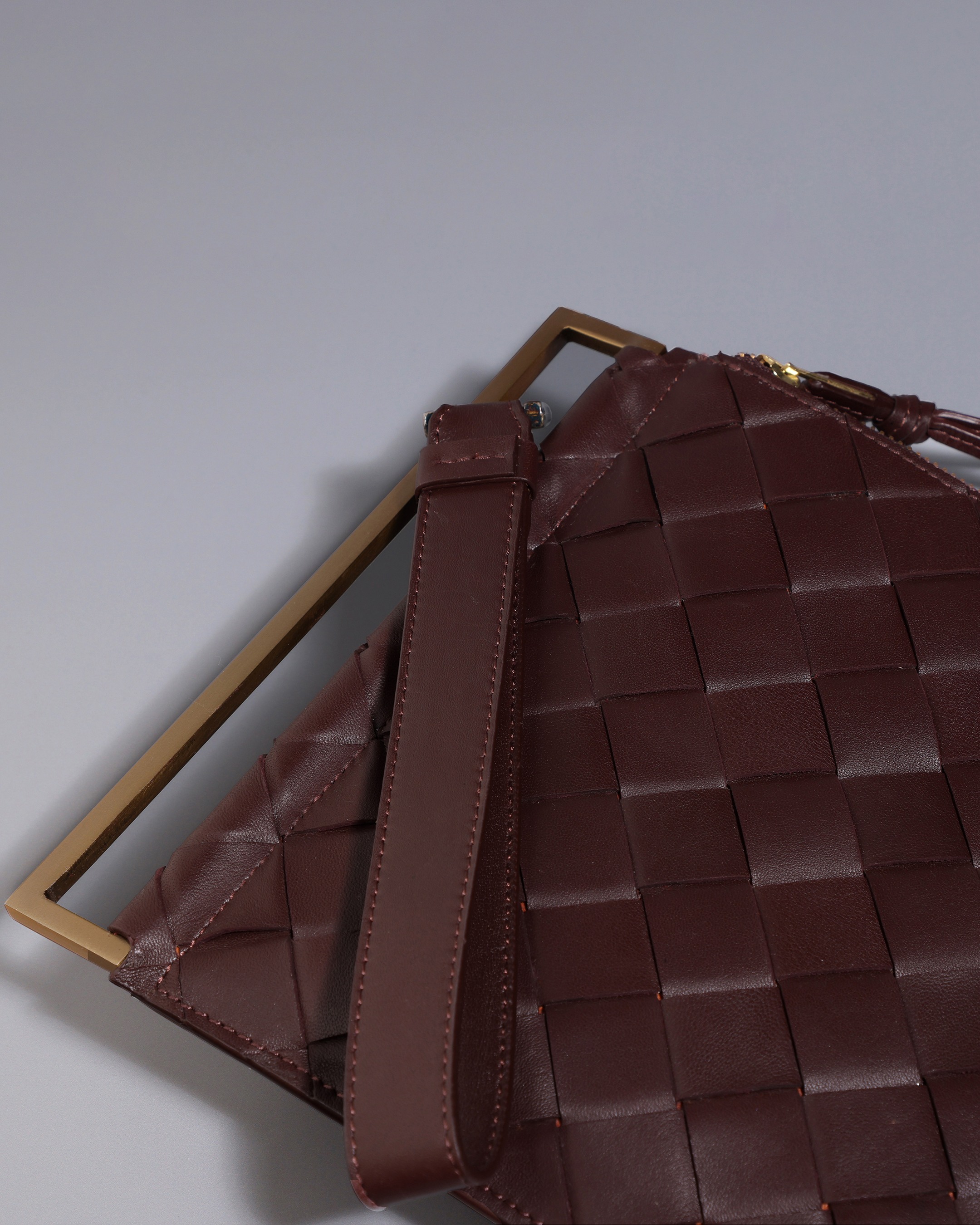Weave Pouchette - Cherry
