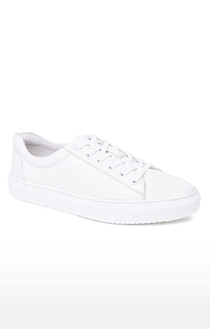 Eeken White Lifestyle Lightweight Casual Shoes For Men By Paragon