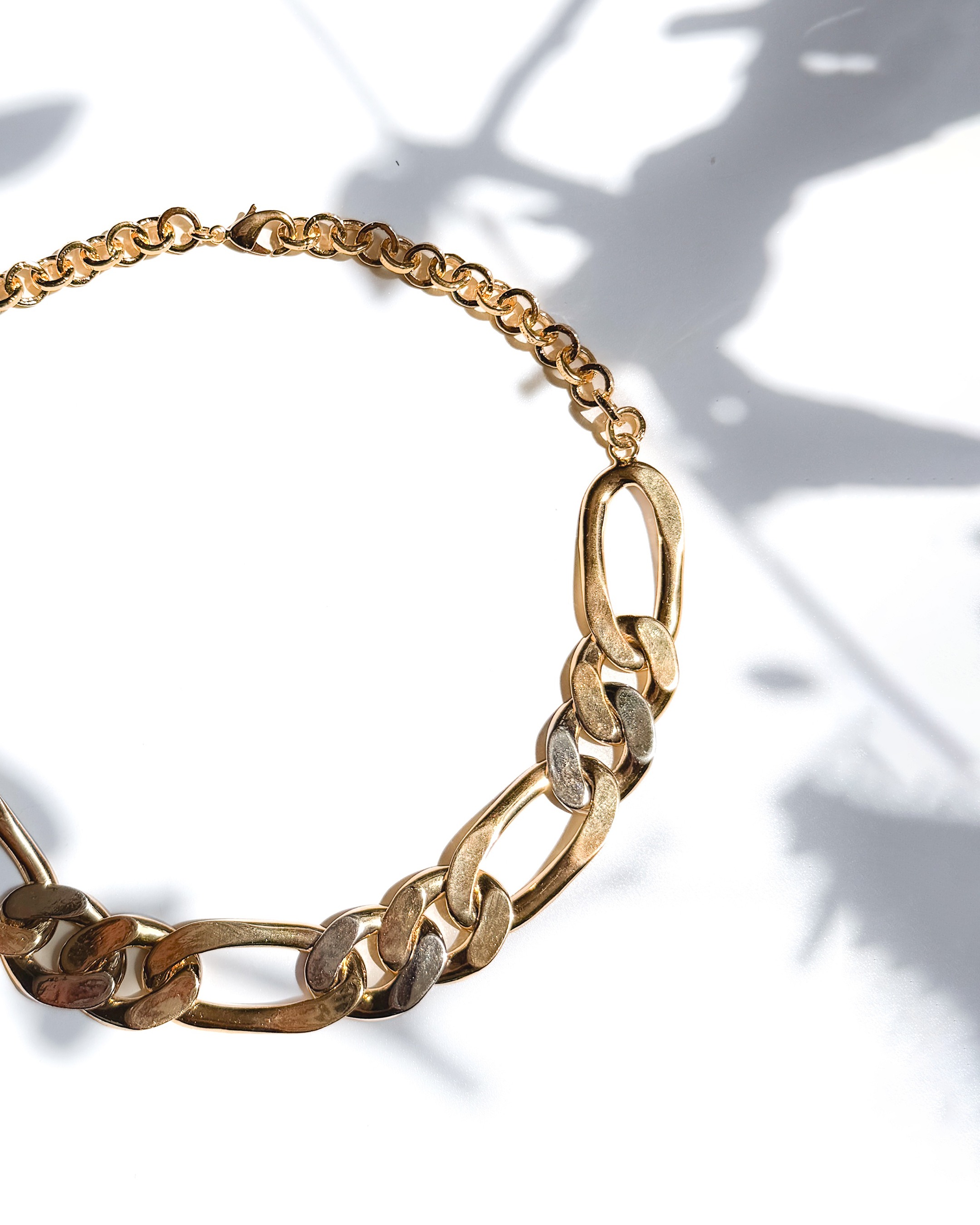 Kisslink Choker