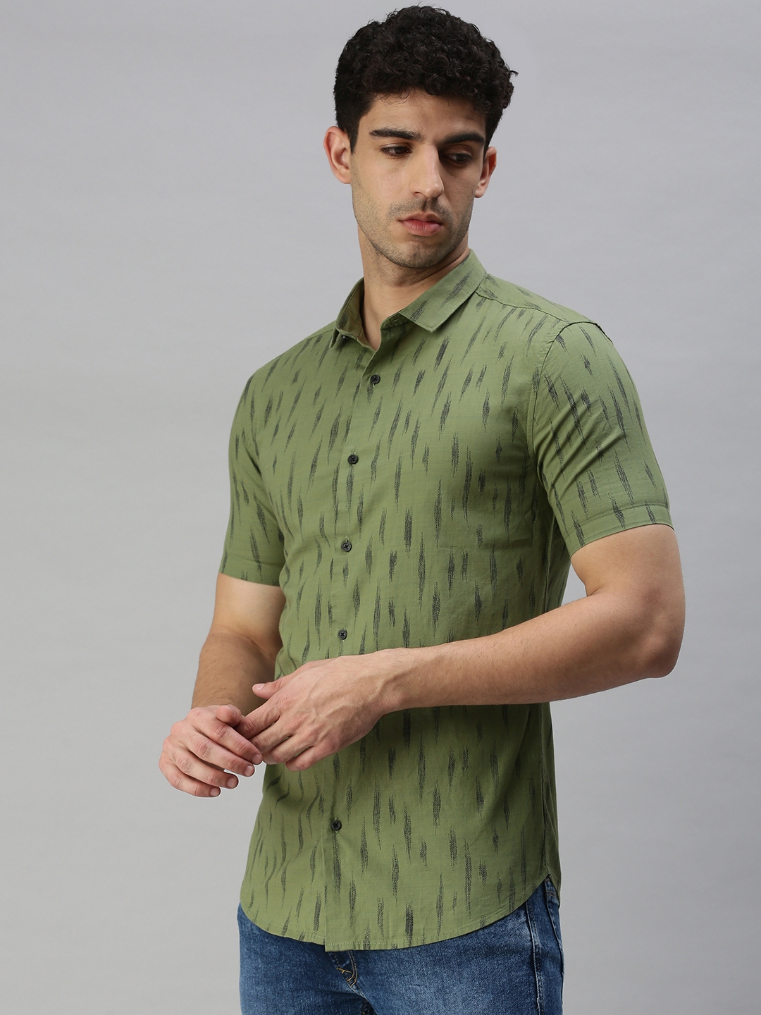 Showoff | SHOWOFF Men Olive Printed Slim Collar Short Sleeves Casual Shirt 0