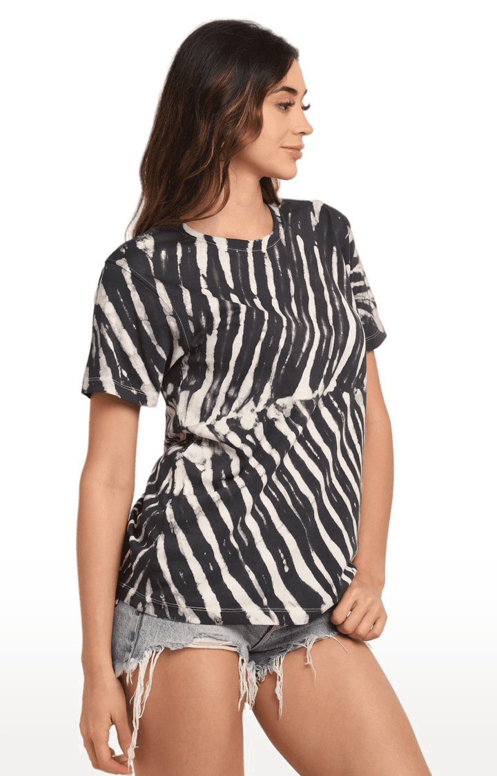Women Black Cotton Relaxed Fit Oversized T-shirt