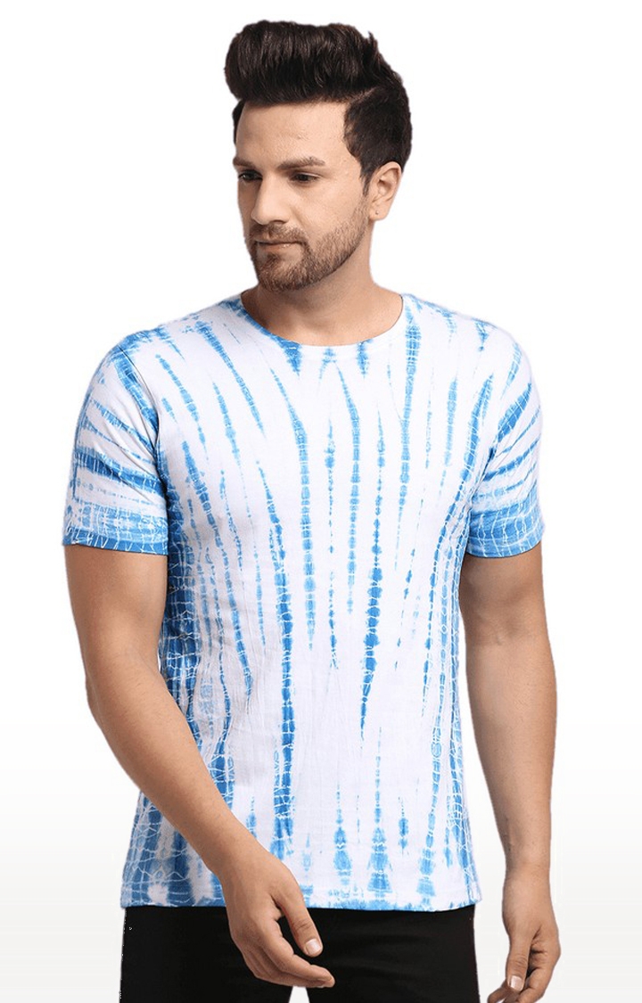 Men White and Blue Cotton Relaxed Fit  Regular T-shirt