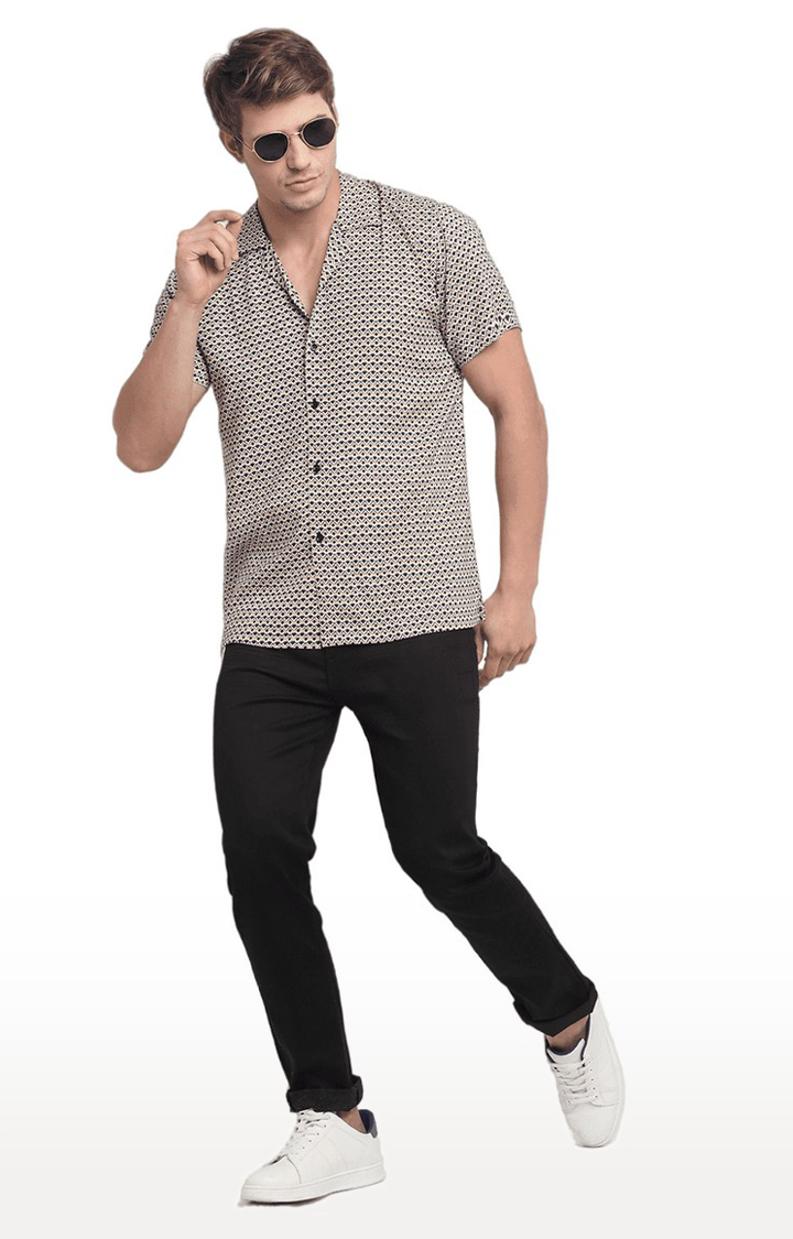 Men Beige and Black Cotton Relaxed Fit Casual Shirt
