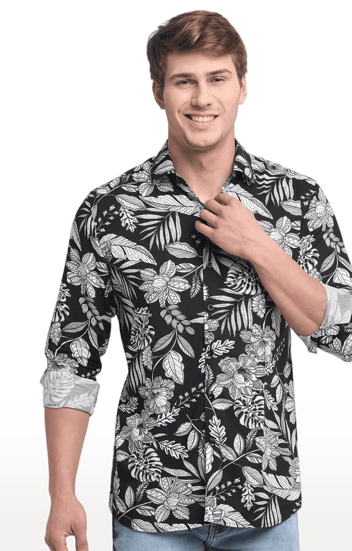 Men Black and White Cotton Relaxed Fit Casual Shirt