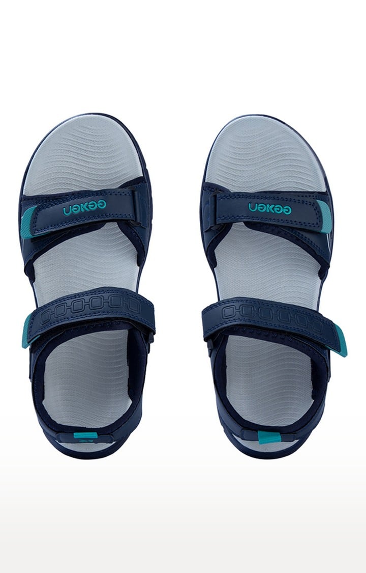 Paragon hotsell sandal 884