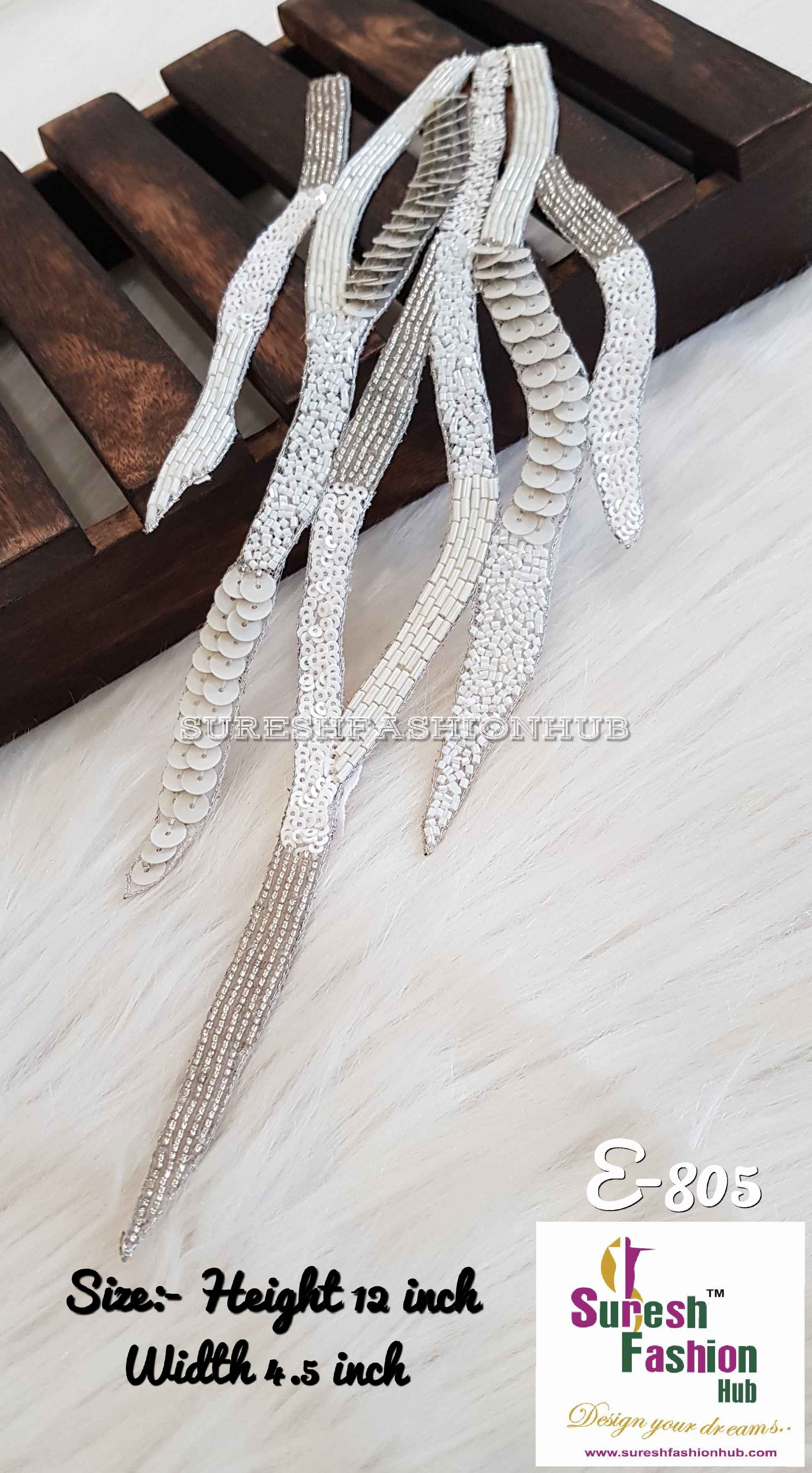 Indian Laces Embellishments Embroidery Saree Border Wholesale Silk Crafting Sewing Decorative Designer Ribbons #Blackborder  #Fancylaces #Decorativetrims #Embroideredborder #Sewingtrims #テープ #minne #lndianlaces #Sareeborder #アニー都城 #pasamanerías #pasamaneriasbordadas #Embellishments #可愛いマスク #Embroiderytrimmings #アクセサリー