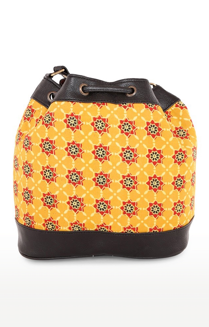 Vivinkaa | Vivinkaa Yellow Tassel Detail Printed Bucket Sling Bag 1