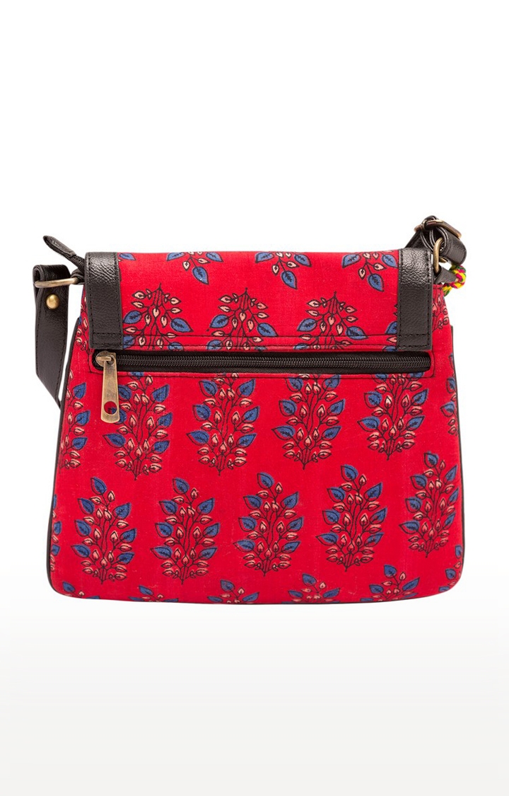 Vivinkaa | Vivinkaa Red Tassel Detail Printed Sling Bag 1