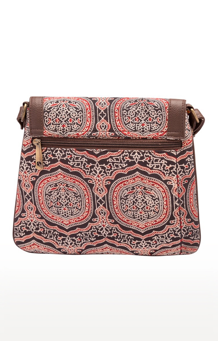 Vivinkaa | Vivinkaa Brown Kalamkari Style Printed Sling Bags 1