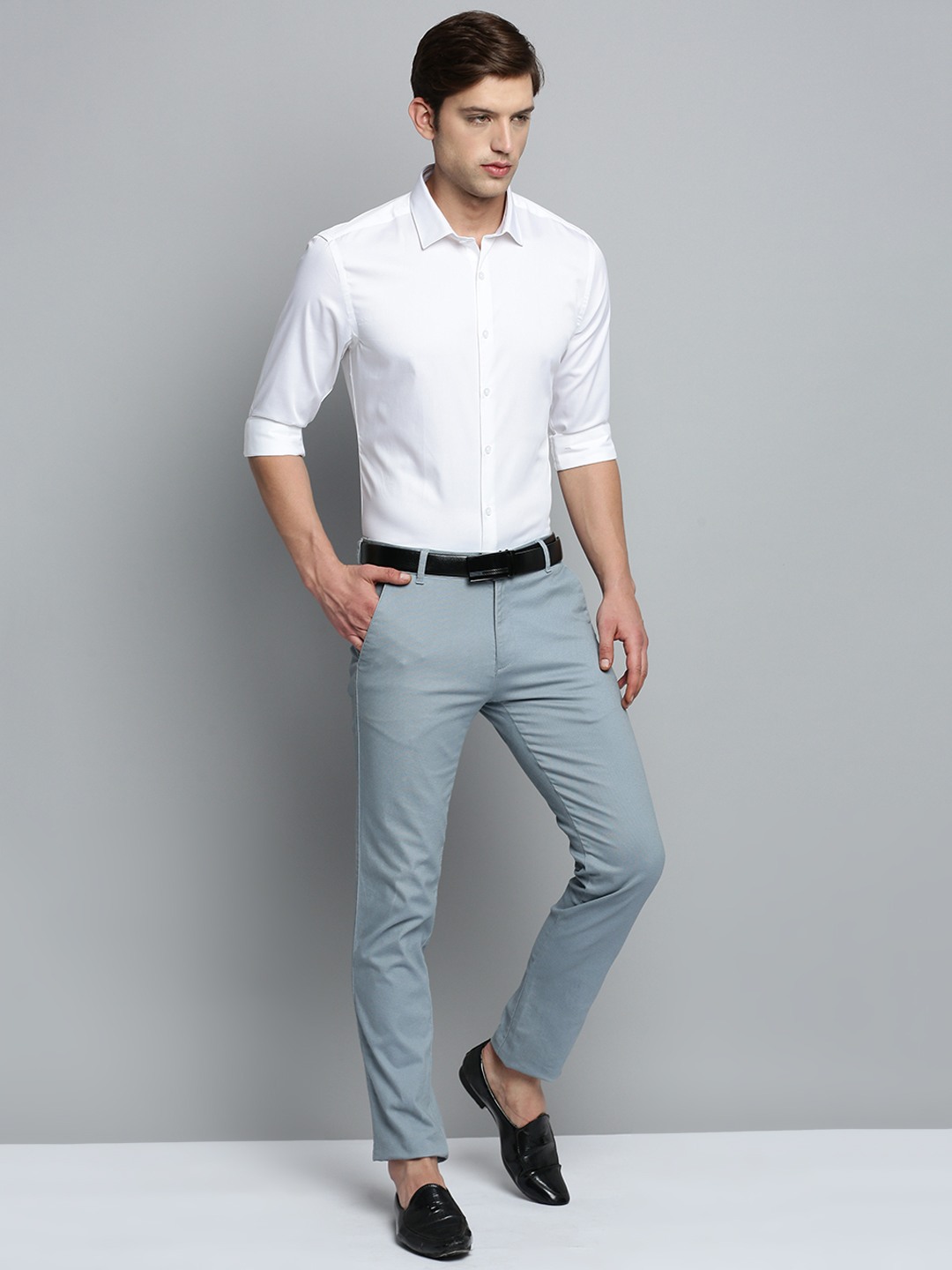 Men's White Comfort Slim Fit Spread Collar Solid Cotton Casual Shirt
