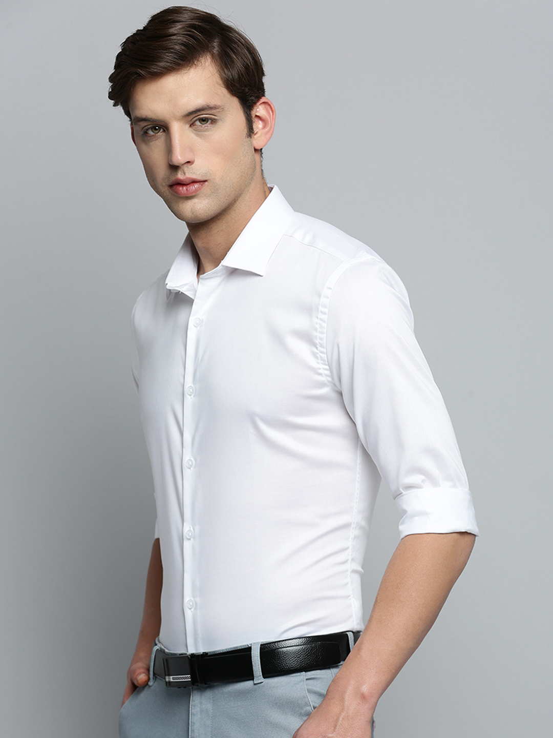 SHOWOFF Men's Spread Collar Solid White Smart Shirt