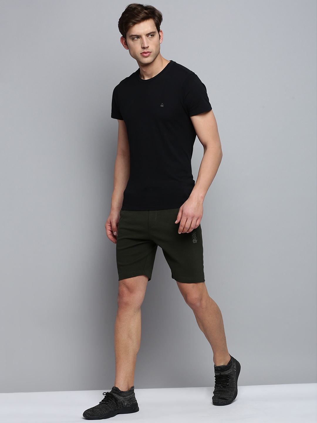 Showoff | SHOWOFF Men's Knee Length Solid Olive Mid-Rise Sports Shorts 3