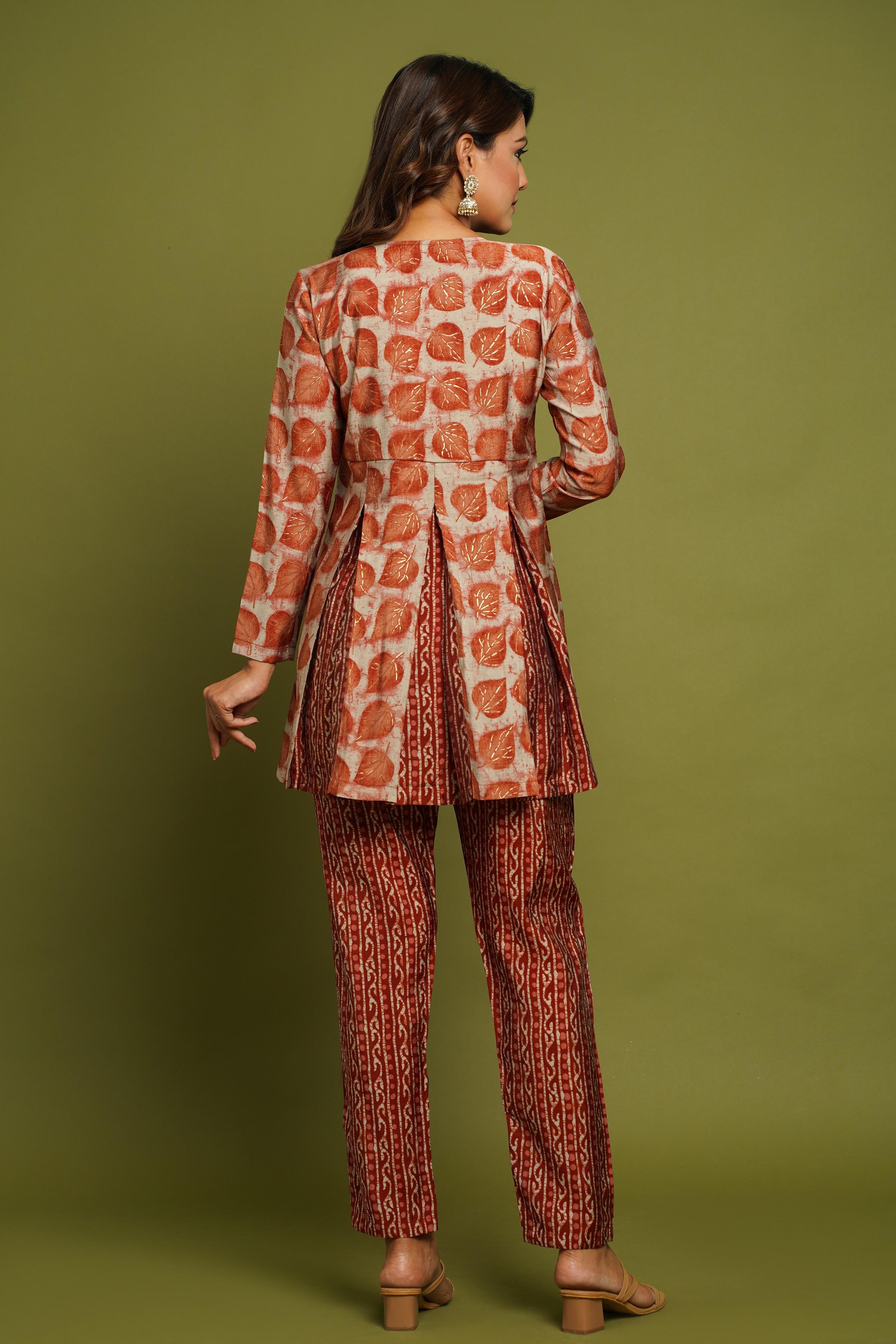 BEAUTIFUL RUST PRINTED V-NECK DESIGN CO-ORD SET