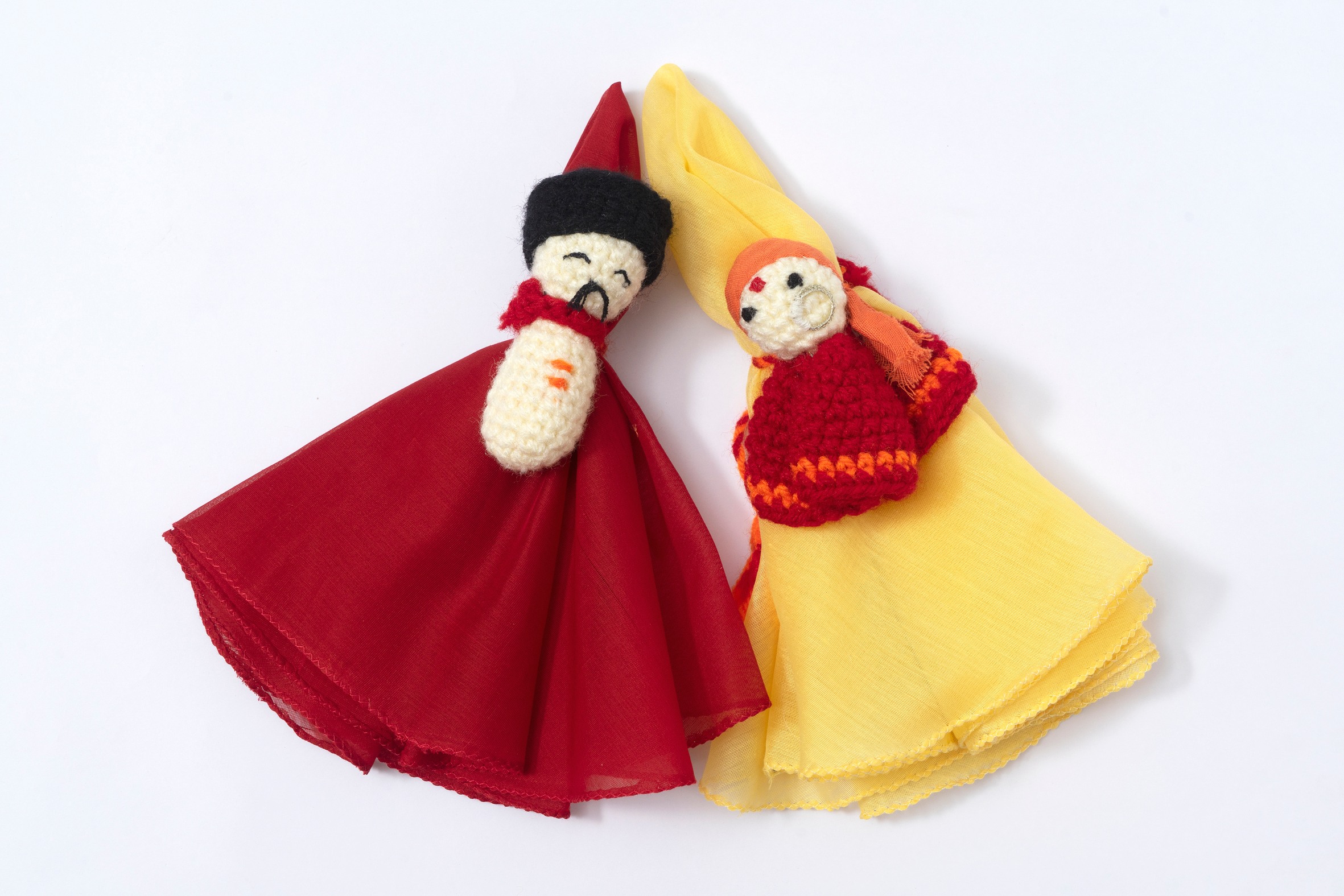 Dolma and Brigu napkin tie-ups
