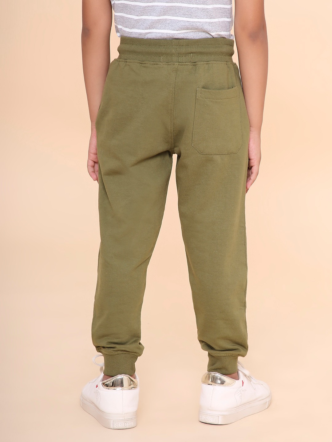 Boys Solid Sweatpant-Olive