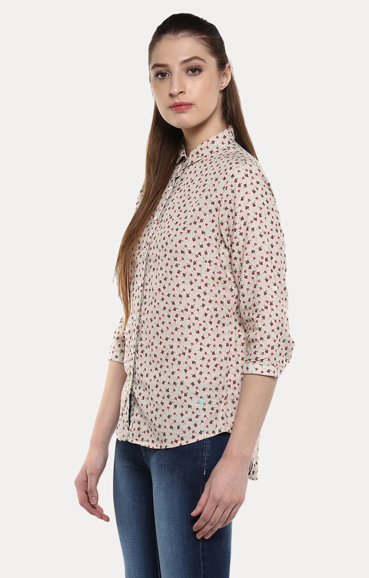 Crimsoune Club | Beige and Red Printed Casual Shirt 2