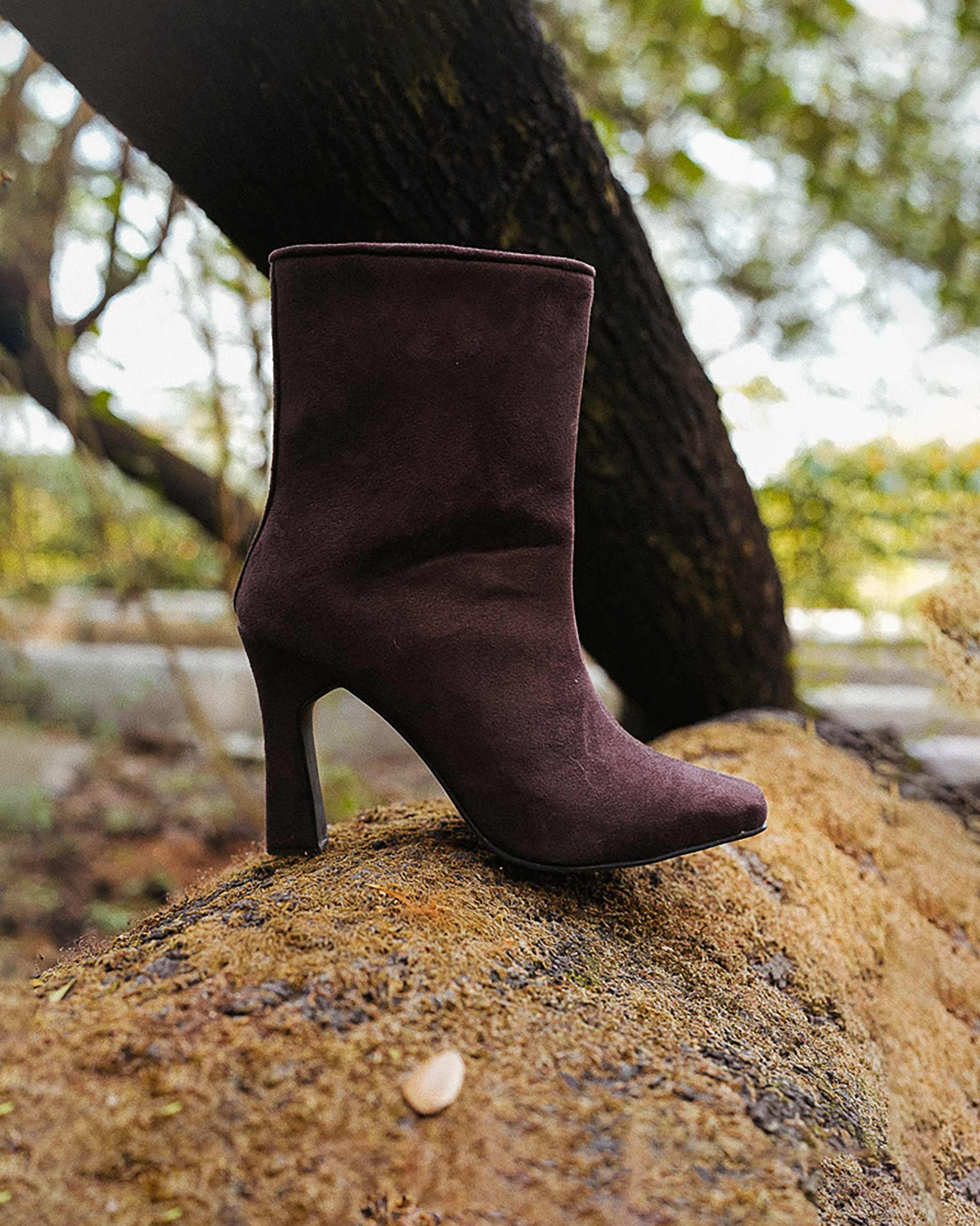 Cinnamon Boots