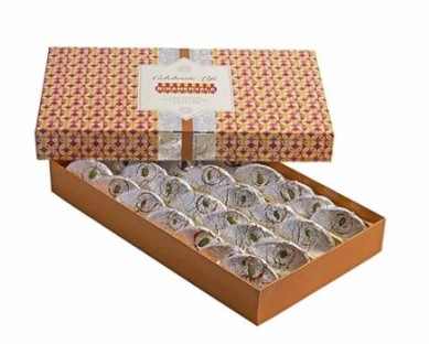 Bikanervala Kaju Gujia-Diwali special (Bikanervala, Delhi)