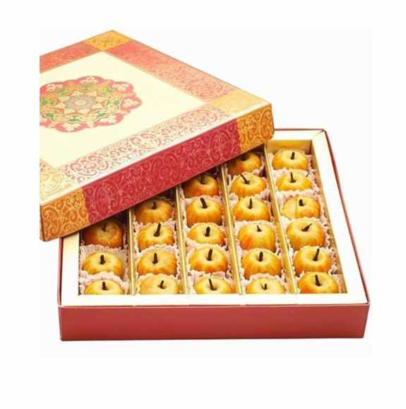 Dry Fruit Apple (Ghasitaram, Mumbai)