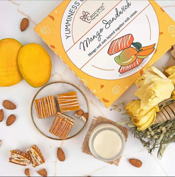Mango Sandwich ( Chocovic, Ludhiana )