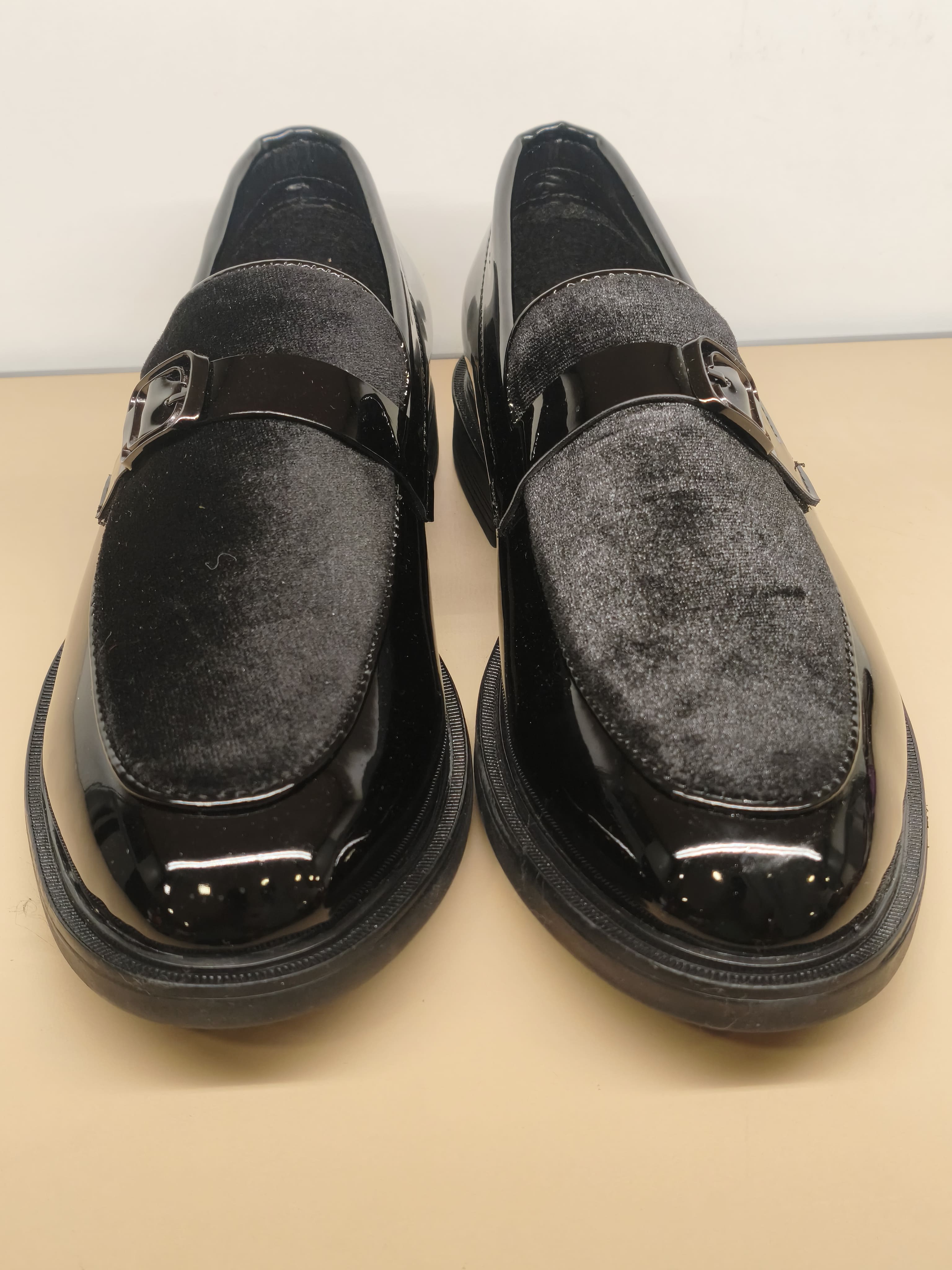Blue Chip Men's Black Velvet Fancy Slip-On Loafers