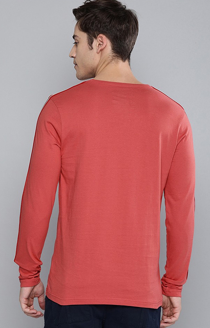 Difference of Opinion | Men's Red Cotton Solid Sweatshirt 2