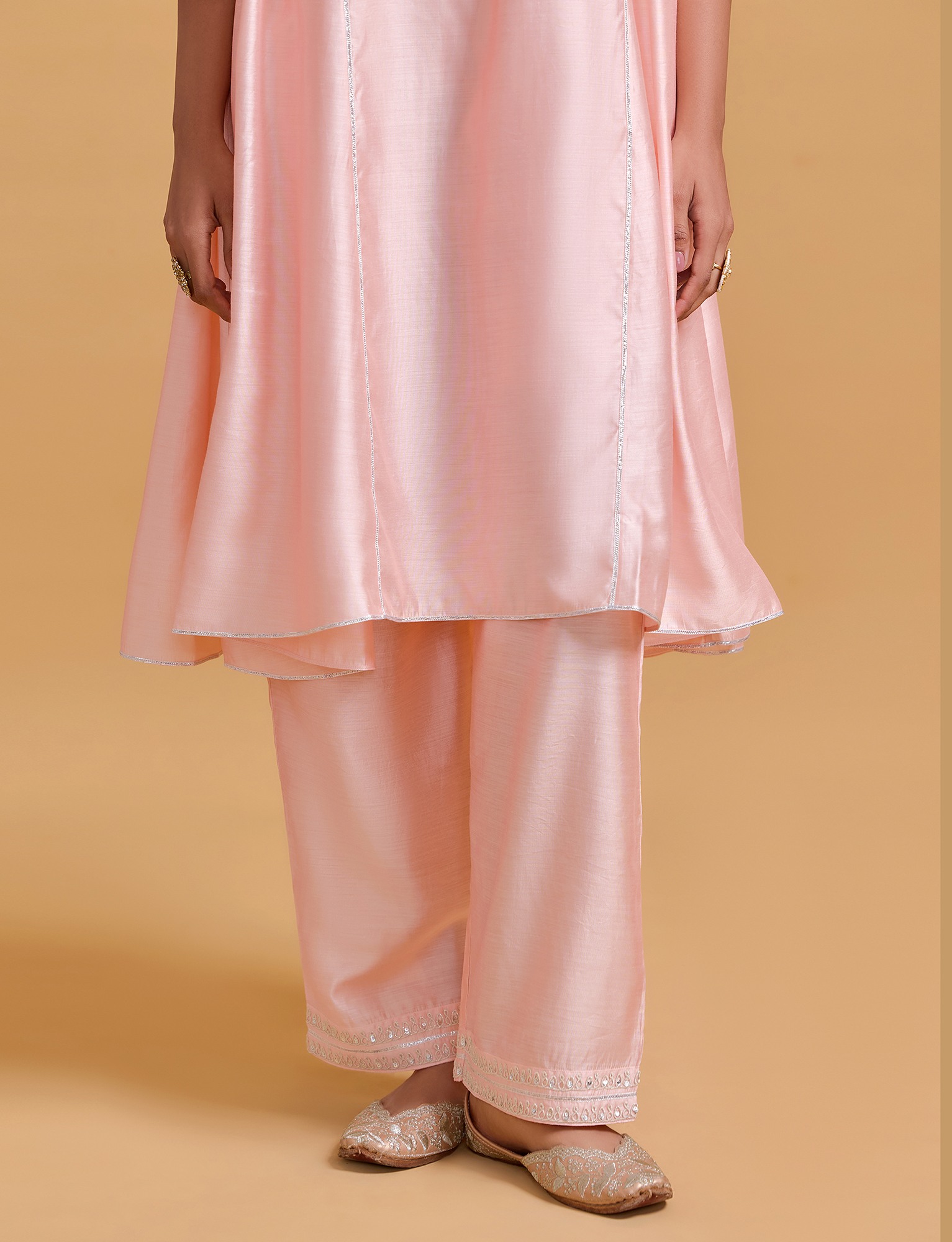 Zeenat Pink Gathered Kurta Set