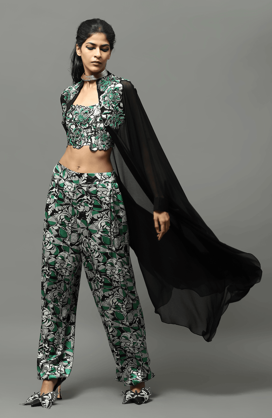 CAPE WITH PRINTED LYCRA TOP & JOGGERS