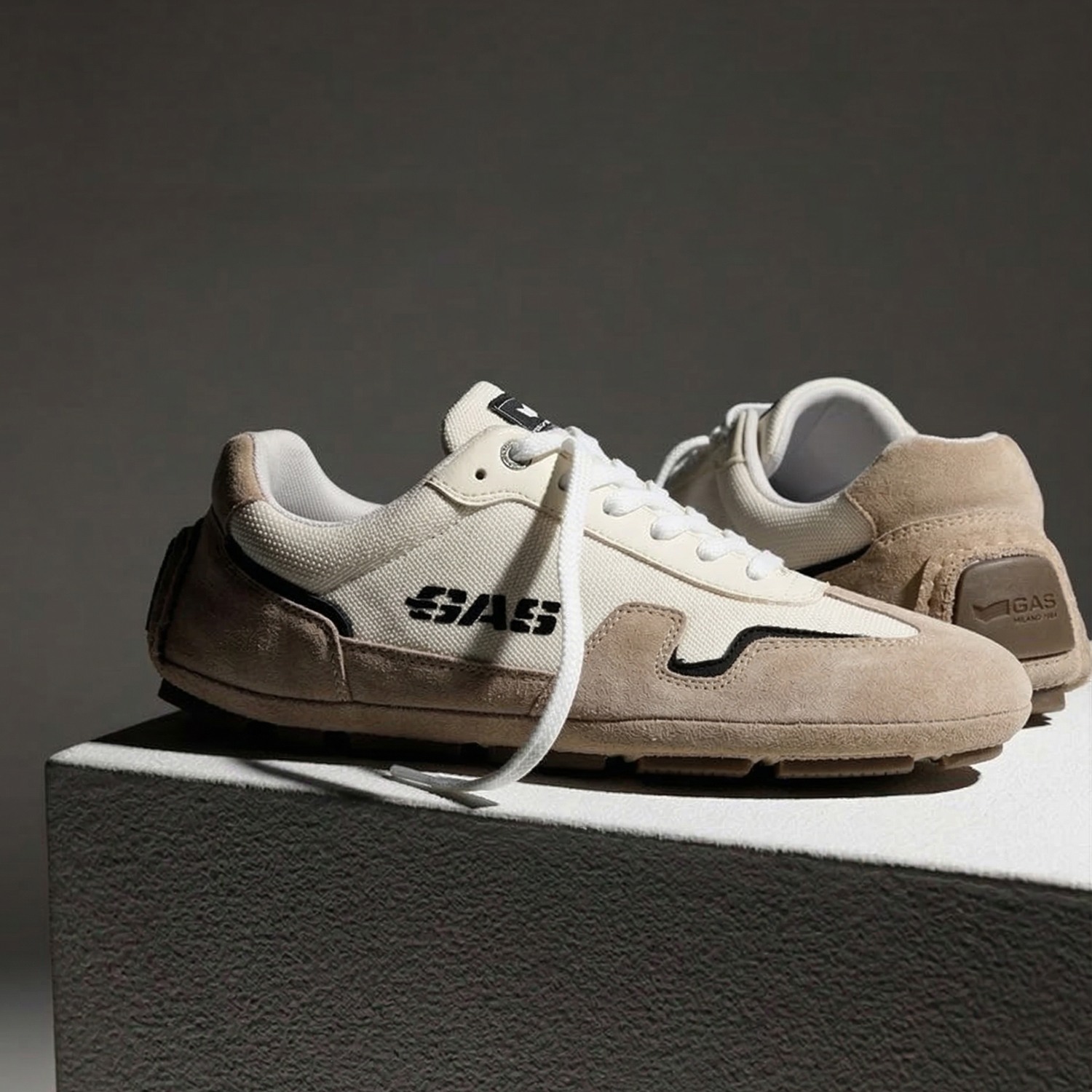 Men White Beige Fortezza Casual Sneaker