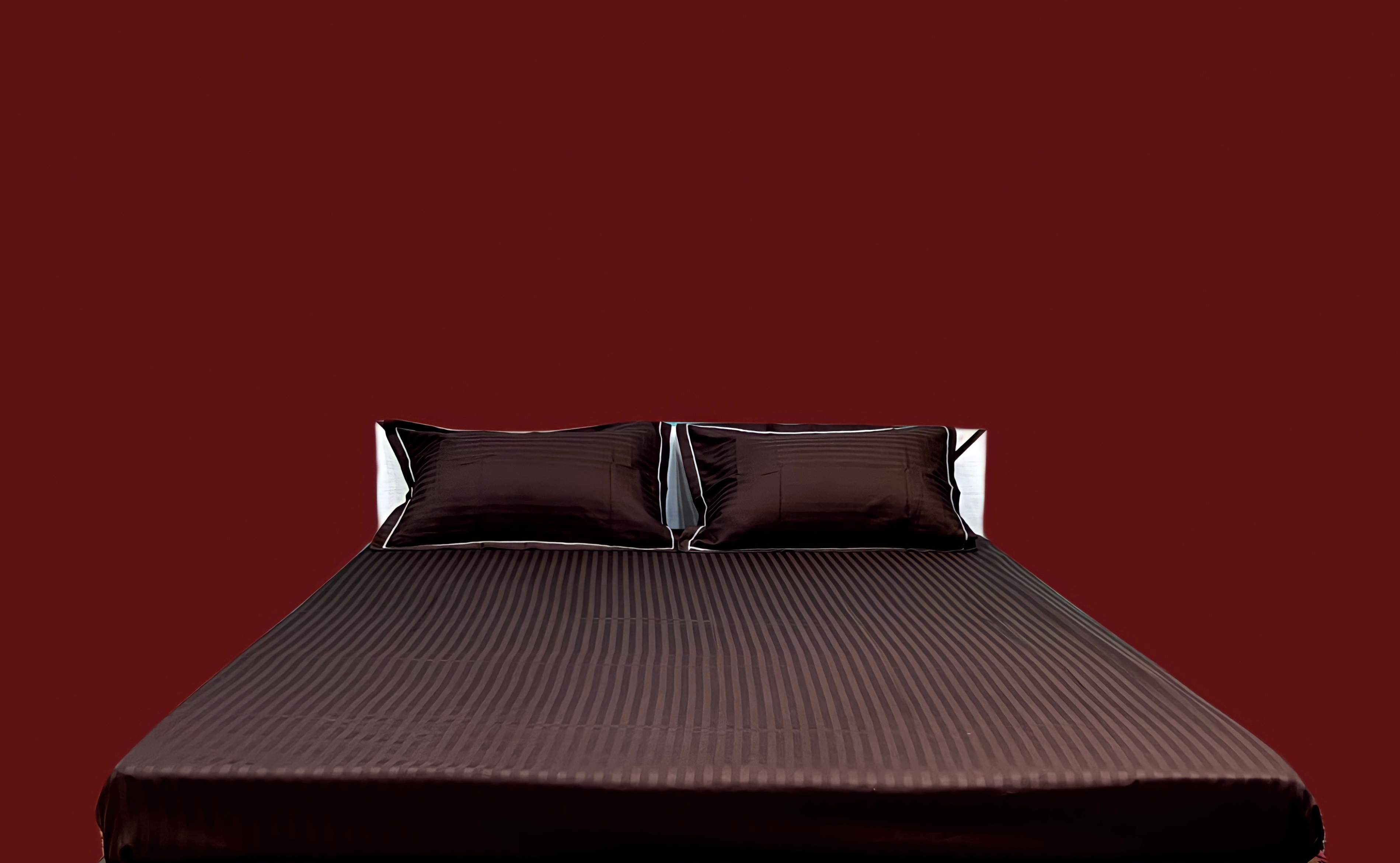 Boria Bistar 170TC  Pure Cotton Satin Stripes Plain Bedsheet with 2 pillowcases
