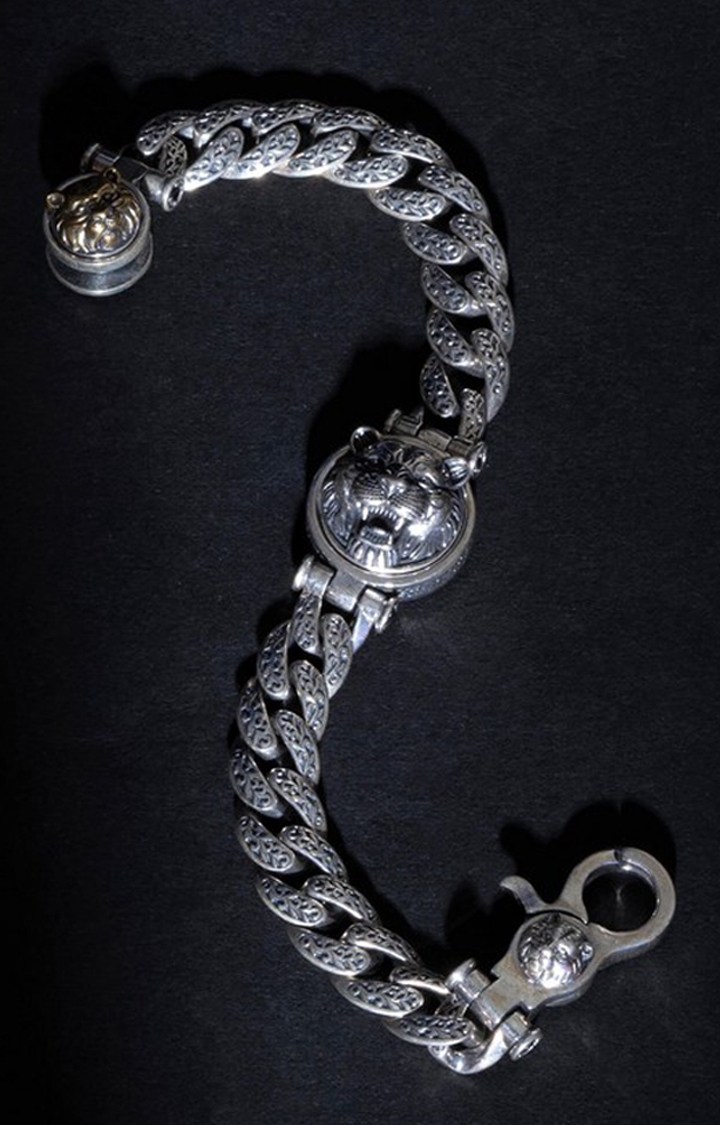 Roaring Desire Curb Link Silver Bracelet