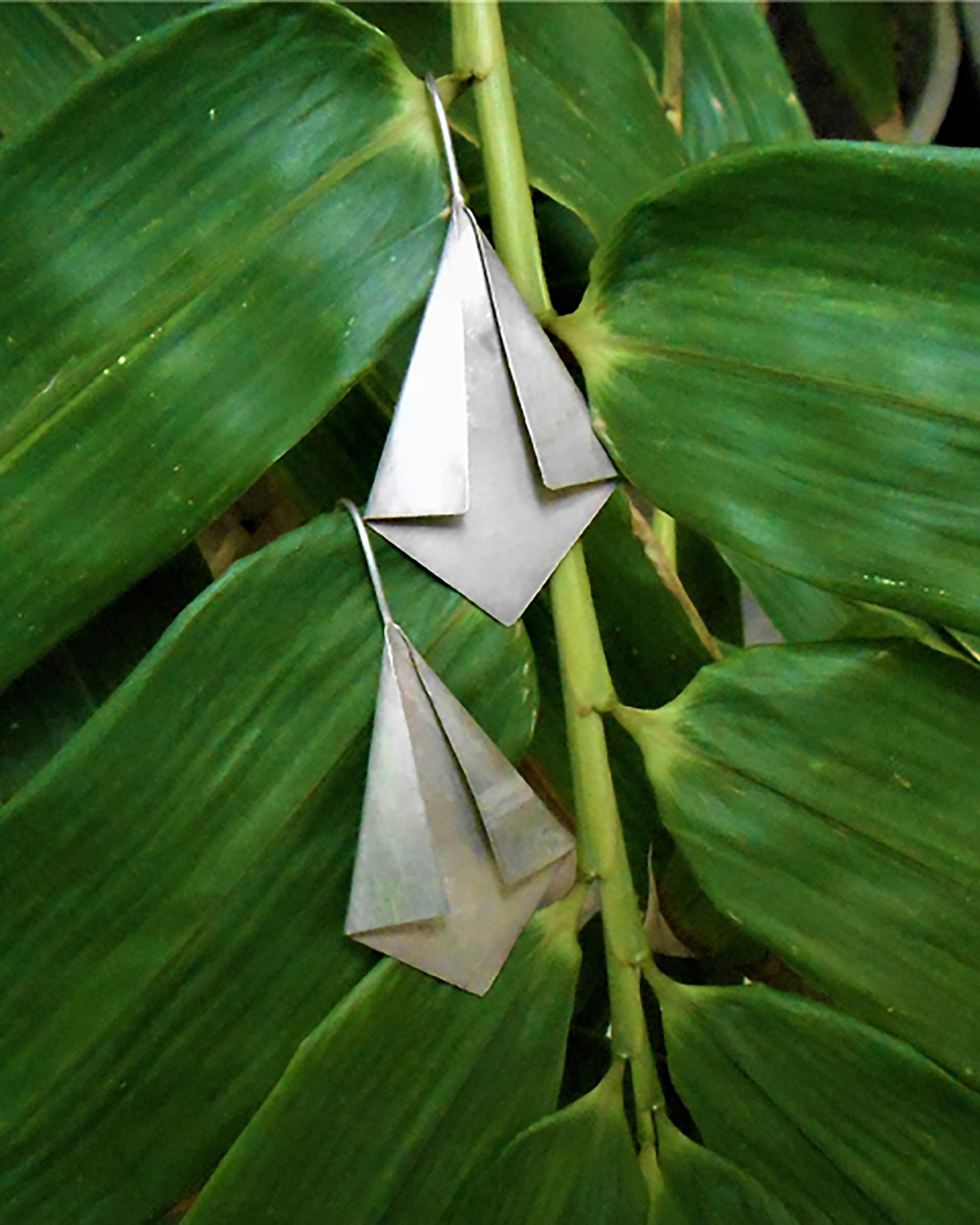 Garvi Origami Back-fold