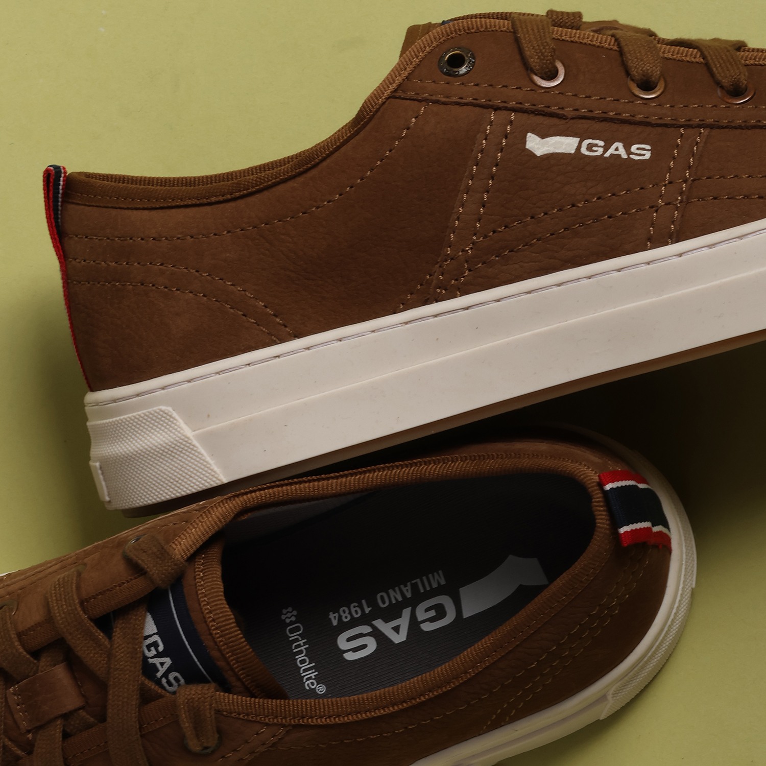 Men UrbanAero Tan Casual Sneakers