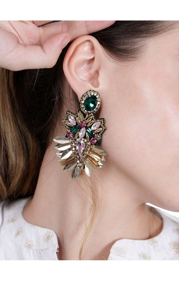 Elegant Gold-Tone Earrings with Crystals and Gems design