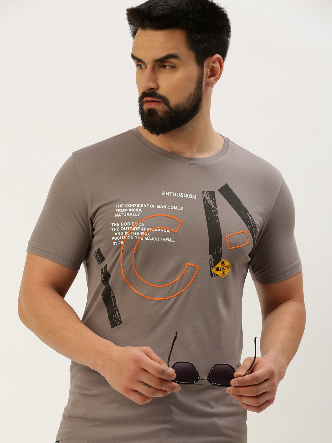 Showoff | SHOWOFF Men's Round Neck Short Sleeves Typography Grey Slim Fit T-Shirt 0