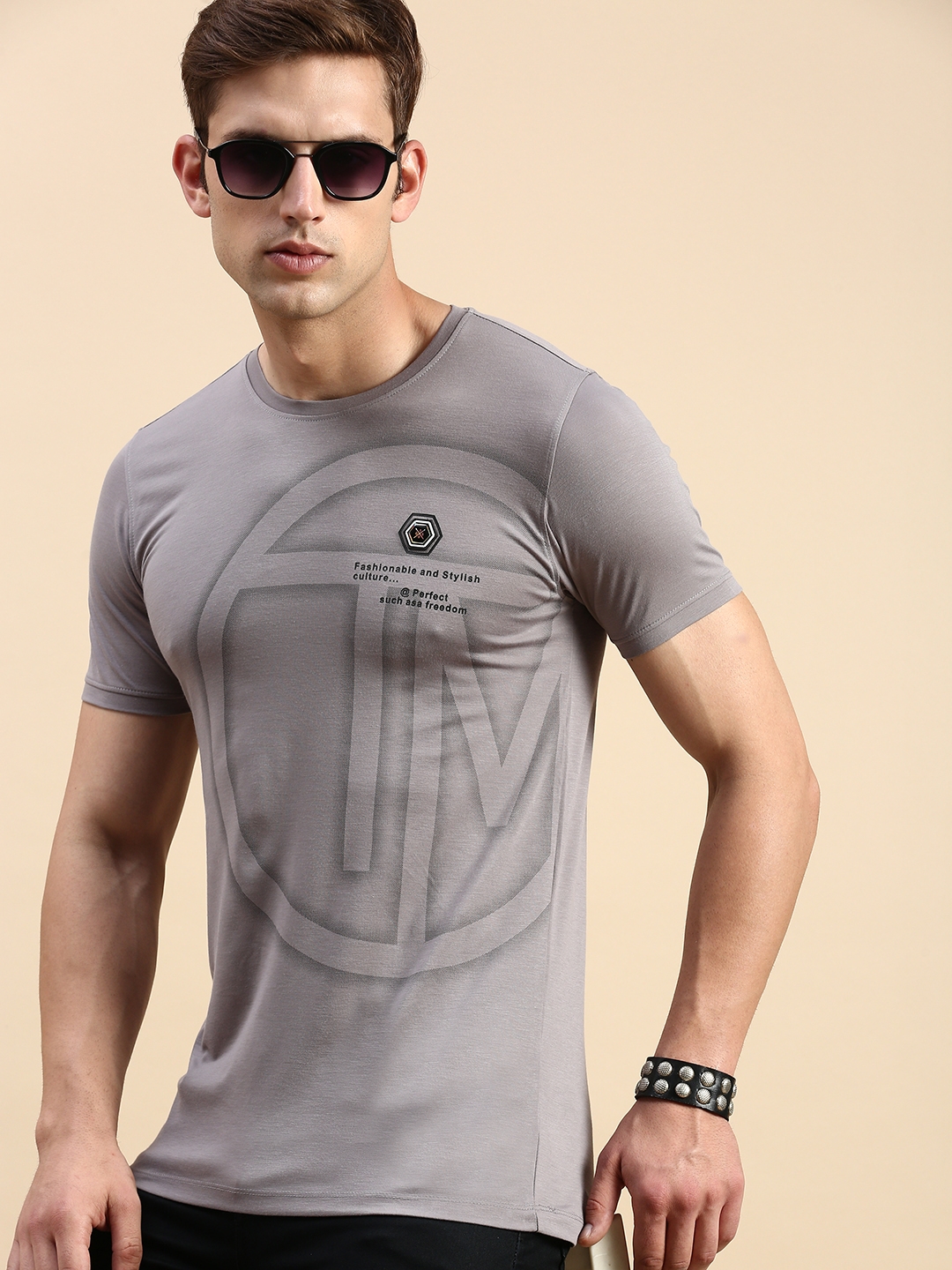 Showoff | SHOWOFF Men's Round Neck Short Sleeves Typography Grey Slim Fit T-Shirt 0